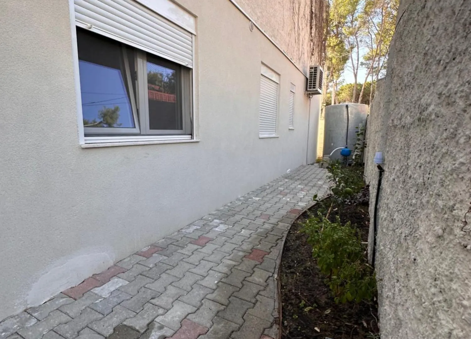 Iria Apartment 1 & 2 Голем