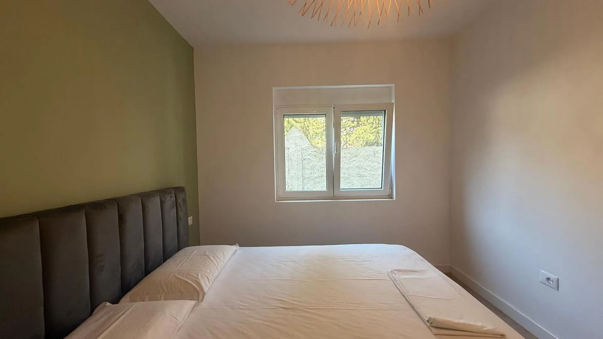 Iria Apartment 1 & 2 Golem  0*, Golem (Tirana)